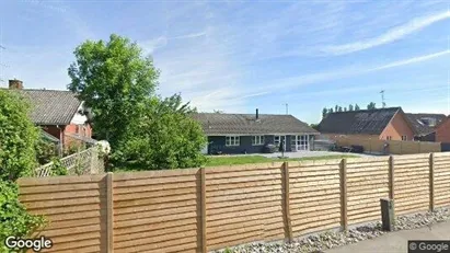 Andelsboliger til salg i Karise - Foto fra Google Street View Andelsboliger til salg i Karise - Foto fra Google Street View