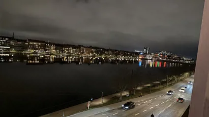 Unik beliggende herskabslejlighed - KUN bytte