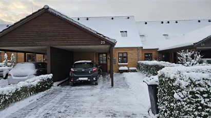 Attraktivt rækkehus med egen have