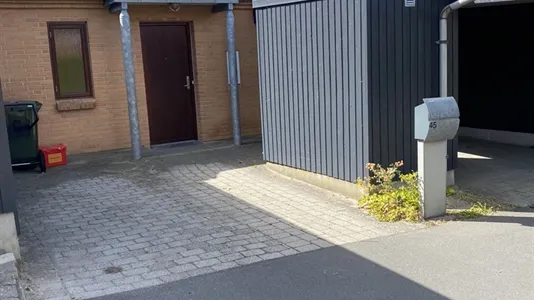 Andelsboliger til salg i Rønde - billede 1